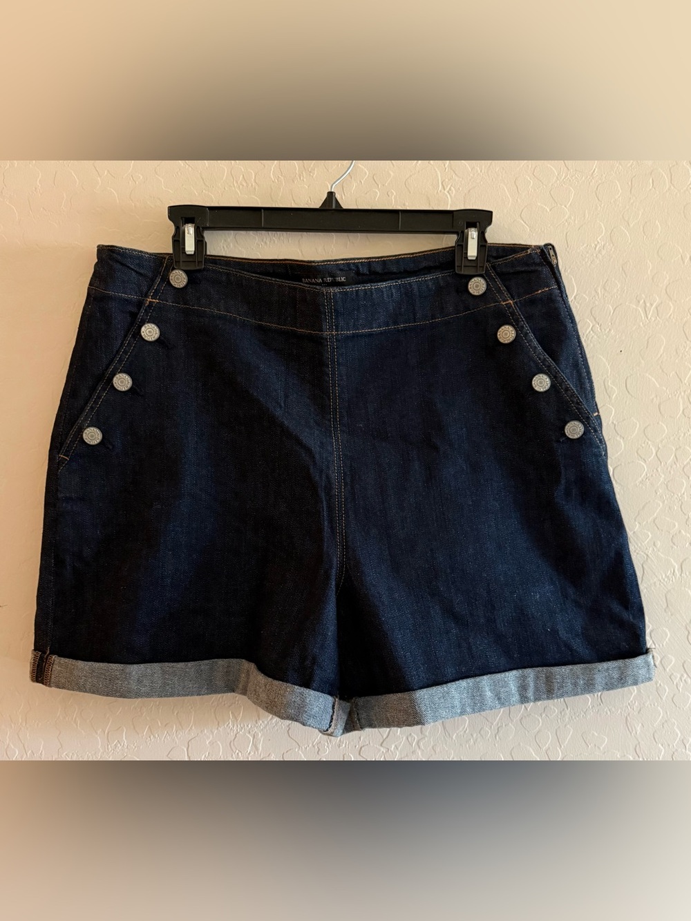 Banana Republic, 32/14, denim sailor shorts featuring silver button details